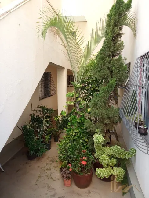 Foto 7 de Apartamento com 4 quartos à venda, 83m2 em Sagrada Família, Belo Horizonte - MG