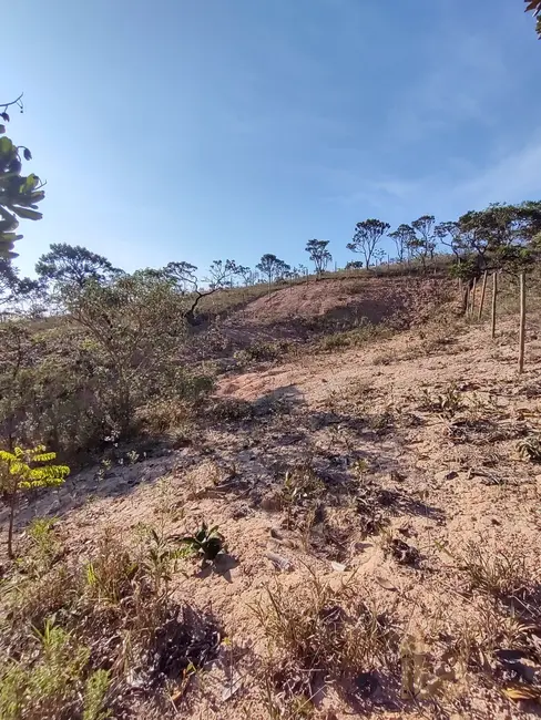 Foto 3 de Terreno / Lote à venda, 513m2 em Esmeraldas - MG