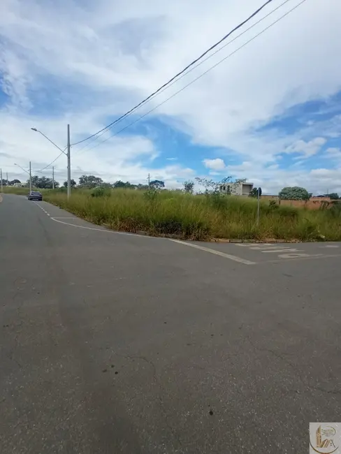 Foto 1 de Terreno / Lote à venda, 530m2 em Lagoa Santa - MG