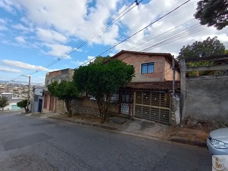 Foto 2 de Casa com 8 quartos à venda, 627m2 em Juliana, Belo Horizonte - MG