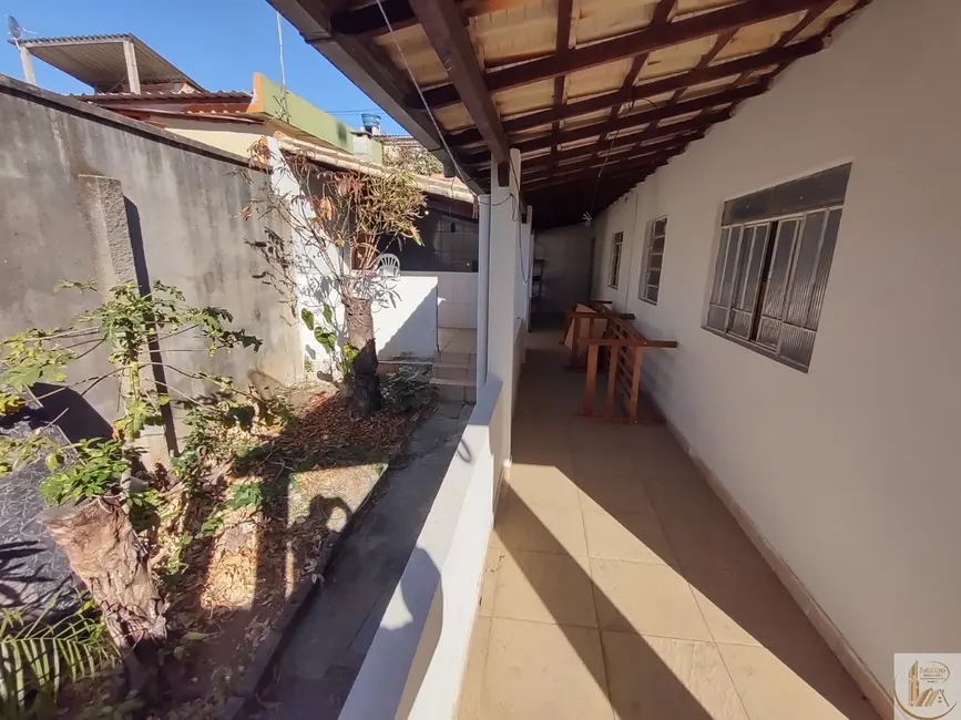 Casa com 9 quartos à venda, 280m2 em Vespasiano - MG - imagem 7 Foto 7 de Casa com 9 quartos à venda, 280m2 em Vespasiano - MG