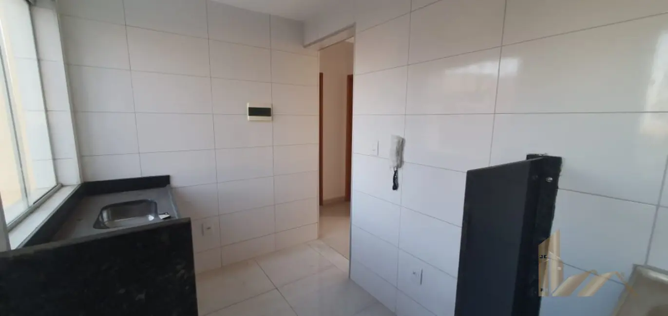 Foto 2 de Apartamento com 2 quartos à venda, 46m2 em Jardim Leblon, Belo Horizonte - MG