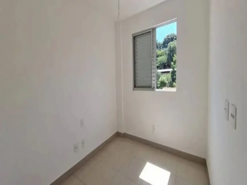 Apartamento com 3 quartos à venda, 72m2 em Serrano, Belo Horizonte - MG - imagem 4 Foto 4 de Apartamento com 3 quartos à venda, 72m2 em Serrano, Belo Horizonte - MG
