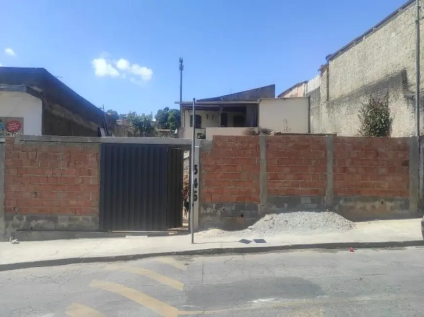 Foto 2 de Casa com 2 quartos à venda, 360m2 em Santa Marta, Ribeirao Das Neves - MG
