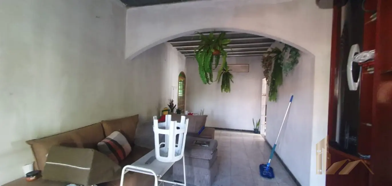 Foto 3 de Casa com 6 quartos à venda, 200m2 em Matozinhos - MG