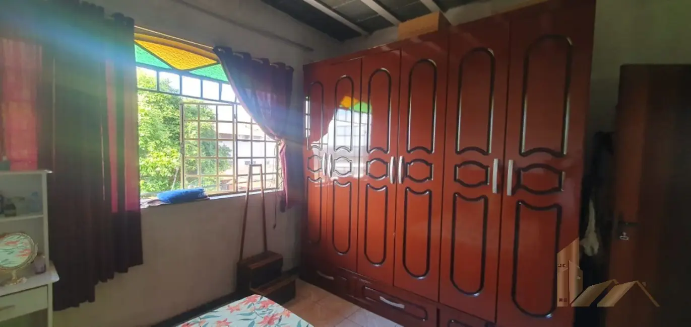 Foto 6 de Casa com 6 quartos à venda, 200m2 em Matozinhos - MG