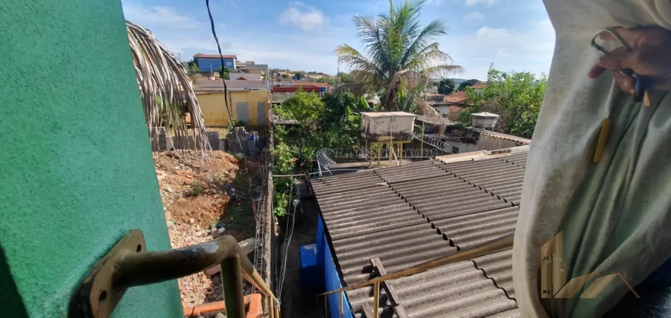 Foto 7 de Casa com 6 quartos à venda, 200m2 em Matozinhos - MG