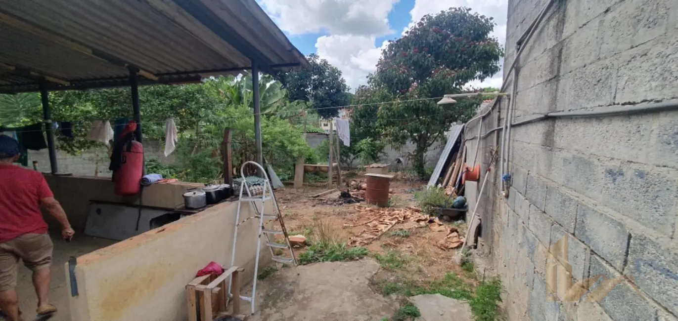 Foto 3 de Casa com 2 quartos à venda, 100m2 em Matozinhos - MG