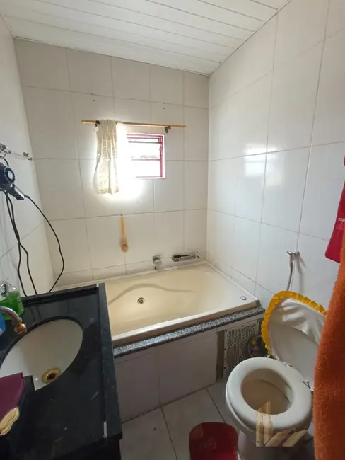 Casa com 6 quartos à venda, 220m2 em Concórdia, Belo Horizonte - MG - imagem 5 Foto 5 de Casa com 6 quartos à venda, 220m2 em Concórdia, Belo Horizonte - MG