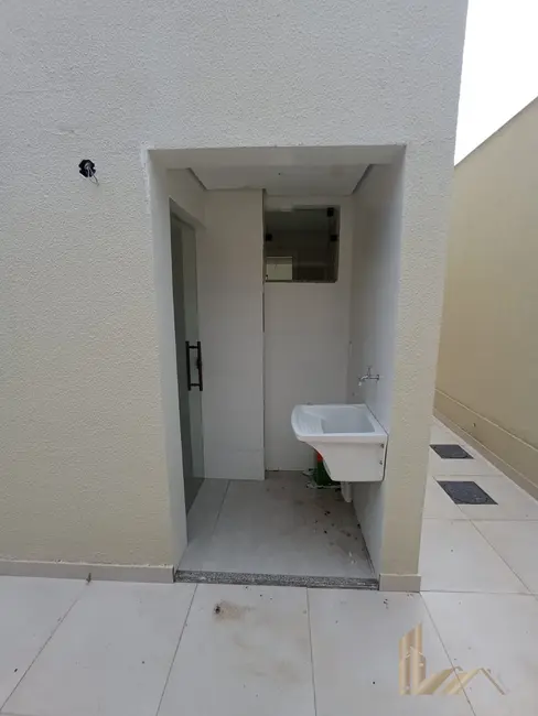 Casa com 3 quartos à venda, 151m2 em Santa Amélia, Belo Horizonte - MG - imagem 3 Foto 3 de Casa com 3 quartos à venda, 151m2 em Santa Amélia, Belo Horizonte - MG