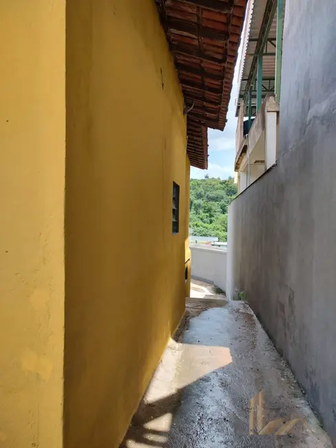 Casa com 3 quartos à venda, 360m2 em Belmonte, Belo Horizonte - MG - imagem 7 Foto 7 de Casa com 3 quartos à venda, 360m2 em Belmonte, Belo Horizonte - MG