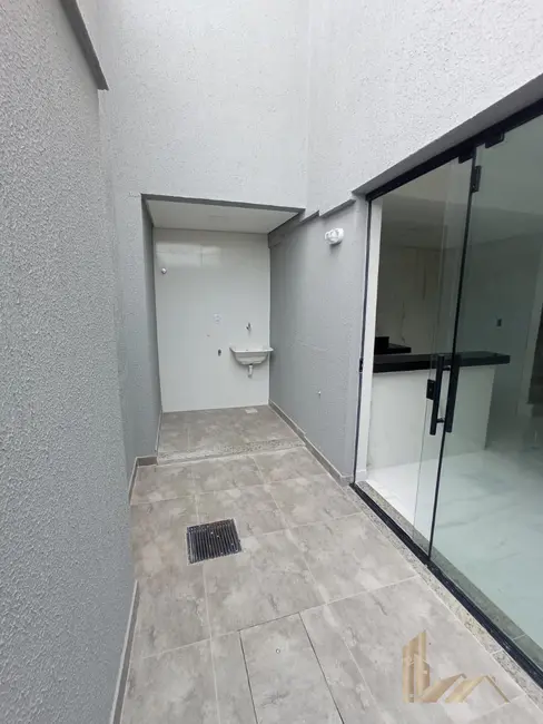 Casa com 3 quartos à venda, 166m2 em Santa Mônica, Belo Horizonte - MG - imagem 6 Foto 6 de Casa com 3 quartos à venda, 166m2 em Santa Mônica, Belo Horizonte - MG