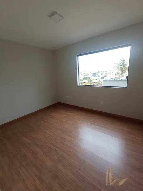 Foto 5 de Casa com 3 quartos à venda, 128m2 em Santa Mônica, Belo Horizonte - MG