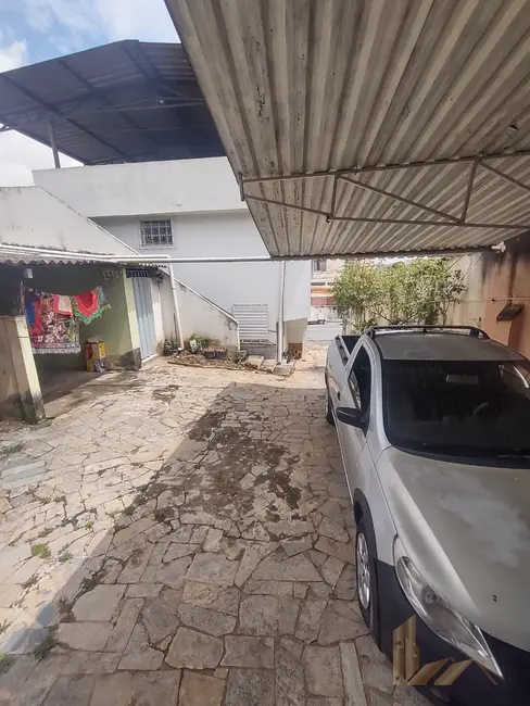 Casa com 7 quartos à venda, 360m2 em São Geraldo, Belo Horizonte - MG - imagem 8 Foto 8 de Casa com 7 quartos à venda, 360m2 em São Geraldo, Belo Horizonte - MG