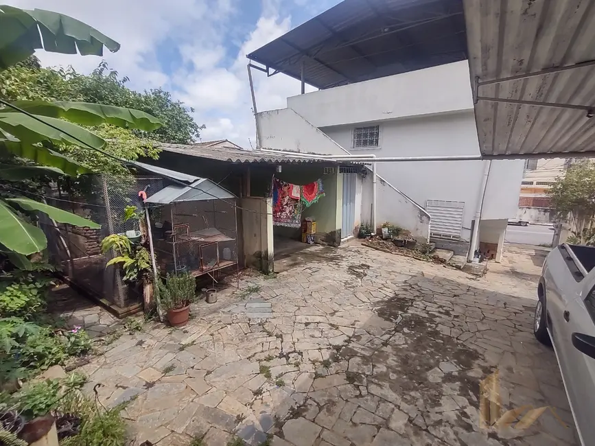 Casa com 7 quartos à venda, 360m2 em São Geraldo, Belo Horizonte - MG - imagem 7 Foto 7 de Casa com 7 quartos à venda, 360m2 em São Geraldo, Belo Horizonte - MG