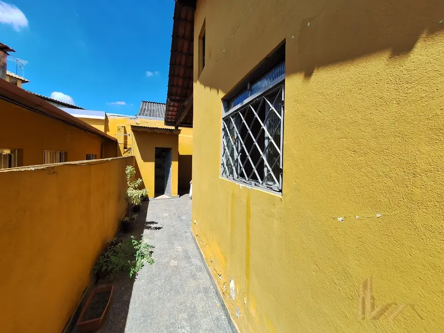Casa com 5 quartos à venda, 360m2 em Cachoeirinha, Belo Horizonte - MG - imagem 5 Foto 5 de Casa com 5 quartos à venda, 360m2 em Cachoeirinha, Belo Horizonte - MG