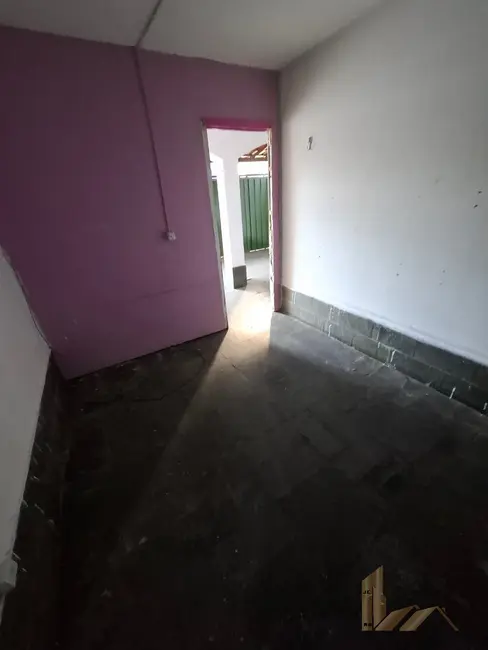 Casa com 3 quartos à venda, 180m2 em Santa Amélia, Belo Horizonte - MG - imagem 7 Foto 7 de Casa com 3 quartos à venda, 180m2 em Santa Amélia, Belo Horizonte - MG
