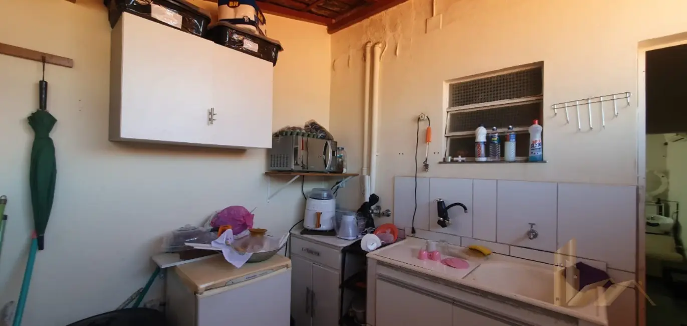 Foto 3 de Casa com 9 quartos à venda, 573m2 em Planalto, Belo Horizonte - MG