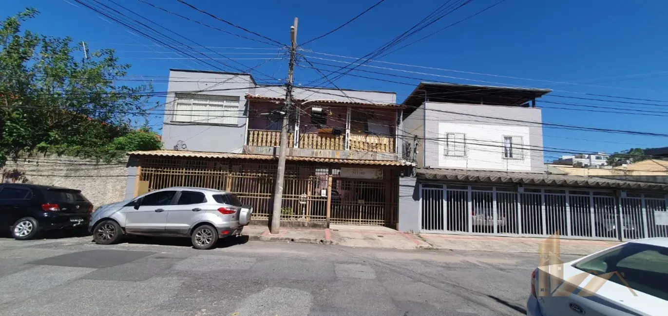 Foto 1 de Casa com 9 quartos à venda, 573m2 em Planalto, Belo Horizonte - MG