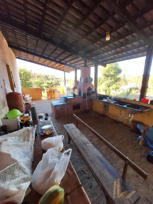 Casa com 3 quartos à venda, 1020m2 em Vale das Acácias, Ribeirao Das Neves - MG - imagem 6 Foto 6 de Casa com 3 quartos à venda, 1020m2 em Vale das Acácias, Ribeirao Das Neves - MG