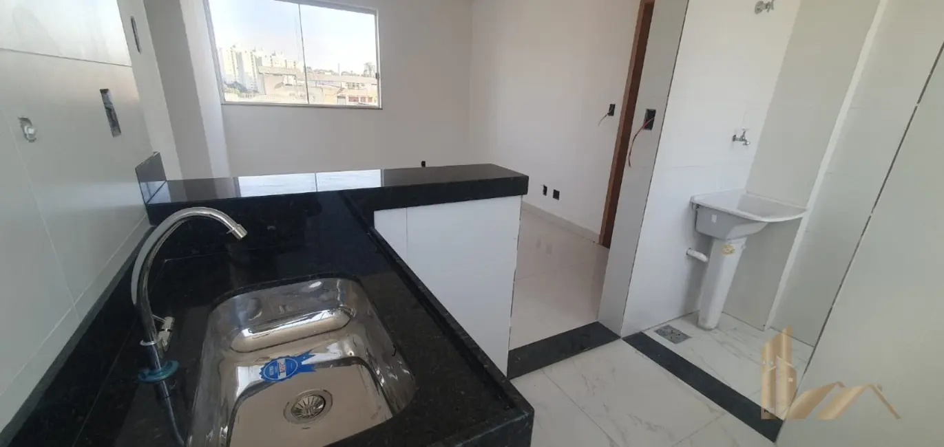 Foto 6 de Apartamento com 2 quartos à venda, 84m2 em Santa Mônica, Belo Horizonte - MG
