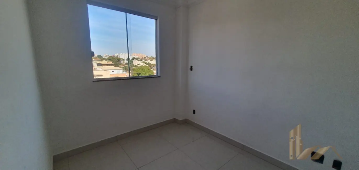 Foto 2 de Apartamento com 2 quartos à venda, 84m2 em Santa Mônica, Belo Horizonte - MG