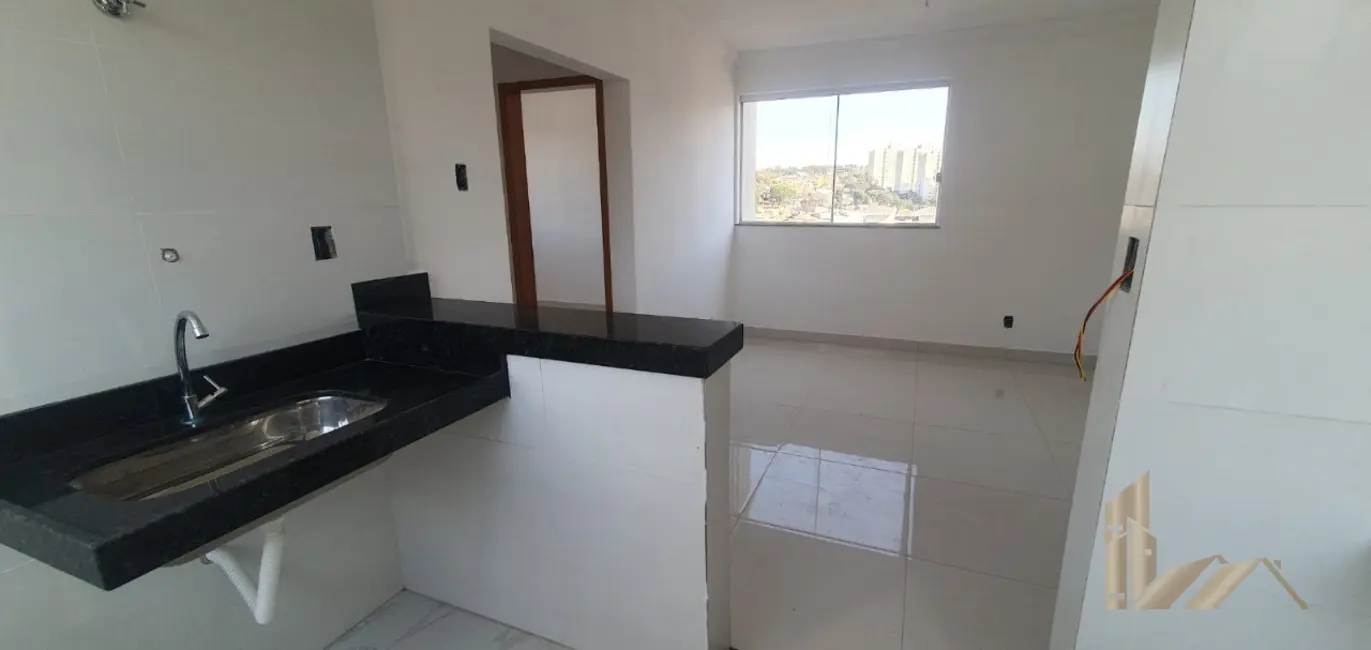 Foto 5 de Apartamento com 2 quartos à venda, 84m2 em Santa Mônica, Belo Horizonte - MG