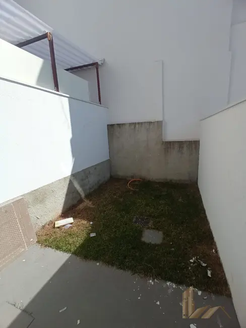 Foto 5 de Casa com 2 quartos à venda, 67m2 em Jardim Guanabara, Belo Horizonte - MG