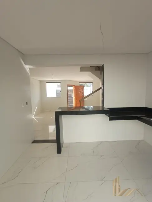 Foto 1 de Casa com 3 quartos à venda, 140m2 em Santa Branca, Belo Horizonte - MG