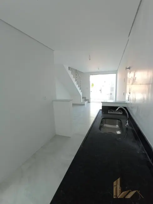 Casa com 2 quartos à venda, 112m2 em Planalto, Belo Horizonte - MG - imagem 8 Foto 8 de Casa com 2 quartos à venda, 112m2 em Planalto, Belo Horizonte - MG