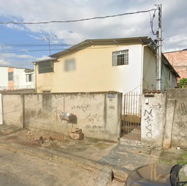 Foto 1 de Casa com 2 quartos à venda, 65m2 em Contagem - MG