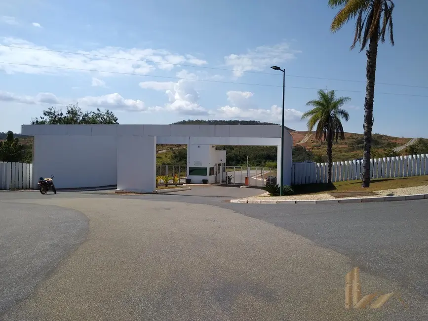 Foto 1 de Terreno / Lote à venda, 1060m2 em Jaboticatubas - MG