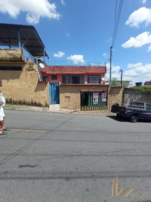 Foto 2 de Casa com 3 quartos à venda, 370m2 em Belo Horizonte - MG