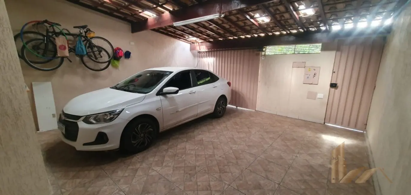 Casa com 3 quartos à venda, 138m2 em Planalto, Belo Horizonte - MG - imagem 3 Foto 3 de Casa com 3 quartos à venda, 138m2 em Planalto, Belo Horizonte - MG