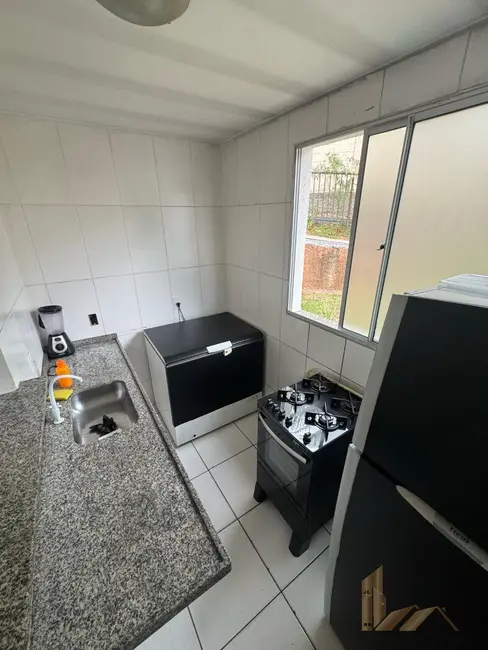 Foto 6 de Casa de Condomínio com 2 quartos para alugar, 73m2 em Vila das Flores, Betim - MG