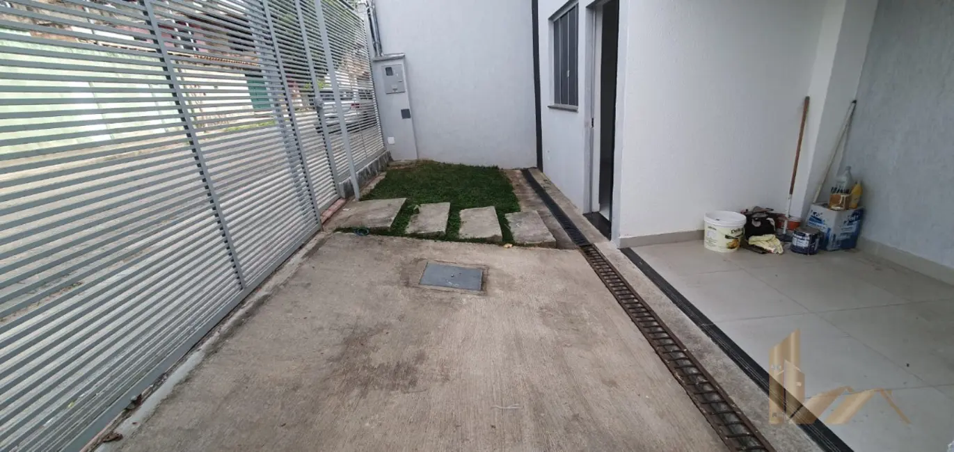 Foto 3 de Casa com 3 quartos à venda, 102m2 em Piratininga (Venda Nova), Belo Horizonte - MG