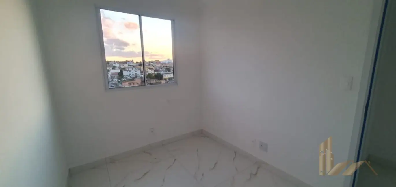 Foto 2 de Apartamento com 2 quartos à venda, 87m2 em Belo Horizonte - MG