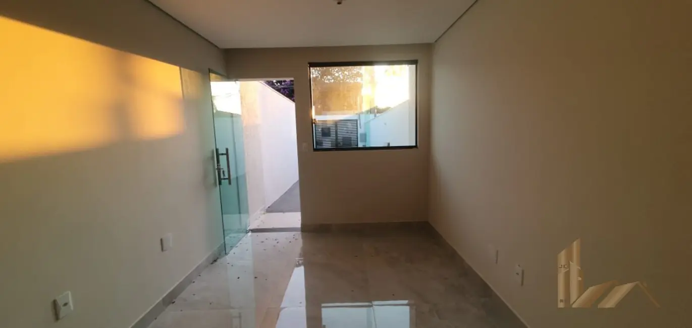 Casa com 2 quartos à venda, 90m2 em Candelária, Belo Horizonte - MG - imagem 4 Foto 4 de Casa com 2 quartos à venda, 90m2 em Candelária, Belo Horizonte - MG