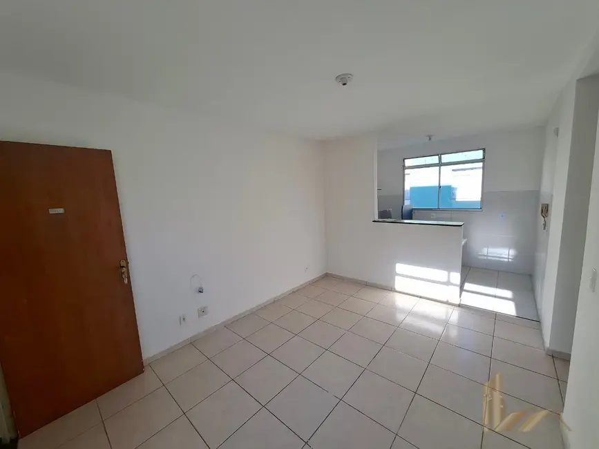 Foto 1 de Apartamento com 3 quartos à venda, 54m2 em Vespasiano - MG