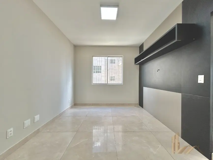Foto 2 de Apartamento com 3 quartos à venda, 78m2 em Itapoã, Belo Horizonte - MG