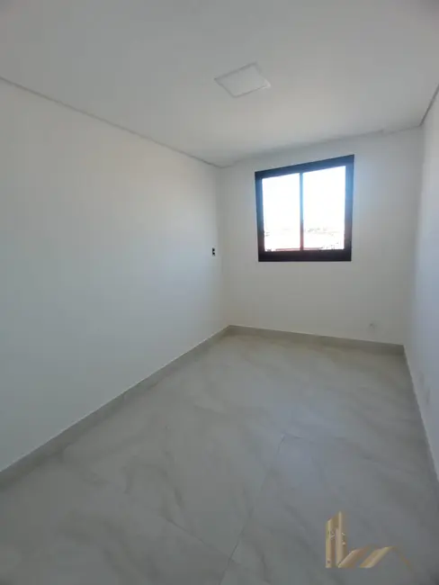 Casa com 3 quartos à venda, 96m2 em Planalto, Belo Horizonte - MG - imagem 9 Foto 9 de Casa com 3 quartos à venda, 96m2 em Planalto, Belo Horizonte - MG