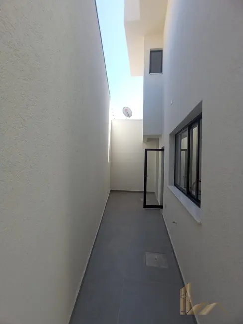 Casa com 3 quartos à venda, 209m2 em Planalto, Belo Horizonte - MG - imagem 3 Foto 3 de Casa com 3 quartos à venda, 209m2 em Planalto, Belo Horizonte - MG
