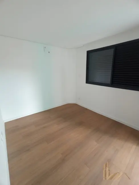 Foto 9 de Apartamento com 4 quartos à venda, 112m2 em Itapoã, Belo Horizonte - MG