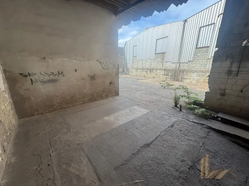 Foto 4 de Armazém / Galpão à venda e para alugar, 864m2 em Contagem - MG