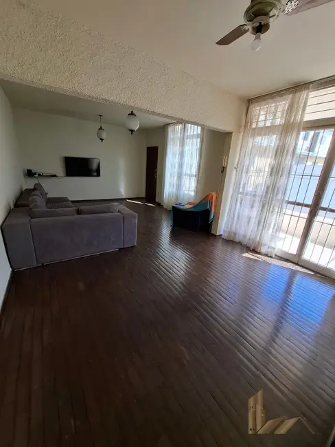 Apartamento com 3 quartos à venda, 130m2 em Serra, Belo Horizonte - MG - imagem 8 Foto 8 de Apartamento com 3 quartos à venda, 130m2 em Serra, Belo Horizonte - MG