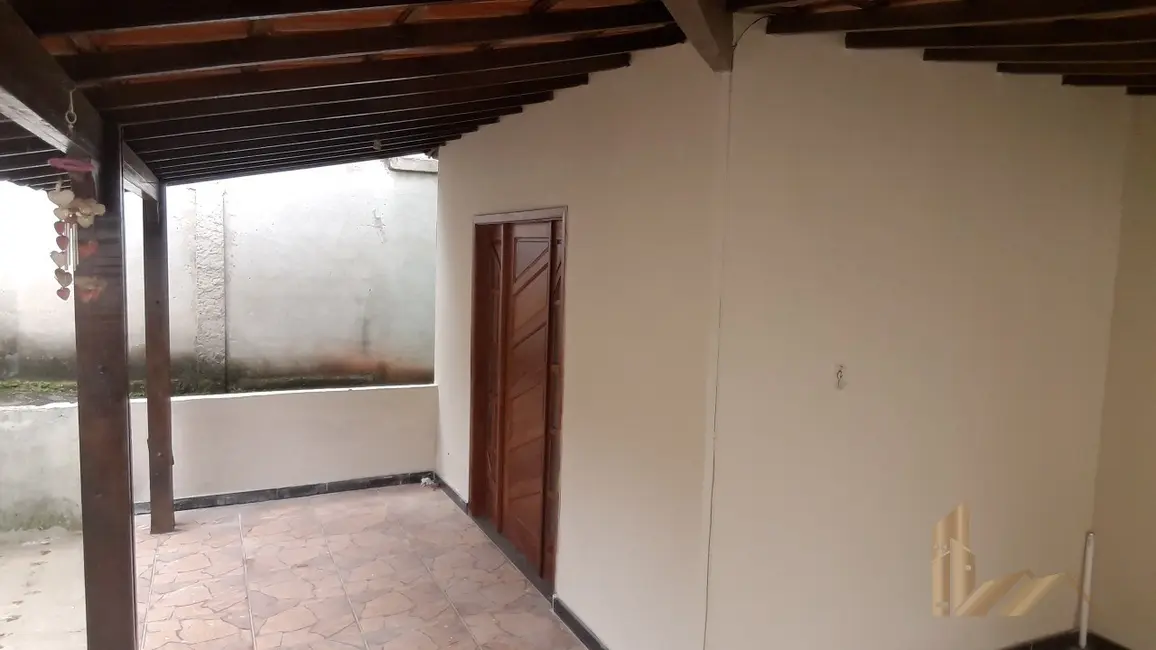 Casa com 4 quartos à venda, 360m2 em Santinho, Ribeirao Das Neves - MG - imagem 2 Foto 2 de Casa com 4 quartos à venda, 360m2 em Santinho, Ribeirao Das Neves - MG