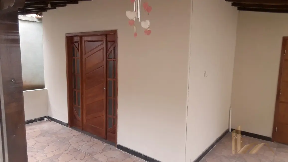 Casa com 4 quartos à venda, 360m2 em Santinho, Ribeirao Das Neves - MG - imagem 3 Foto 3 de Casa com 4 quartos à venda, 360m2 em Santinho, Ribeirao Das Neves - MG