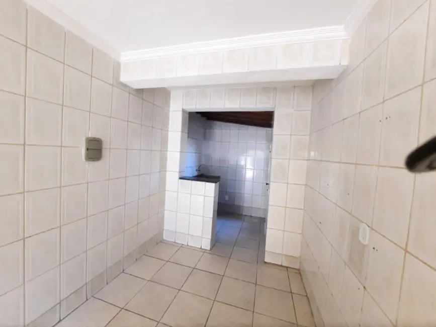 Foto 9 de Casa com 2 quartos à venda, 60m2 em Santa Mônica, Belo Horizonte - MG