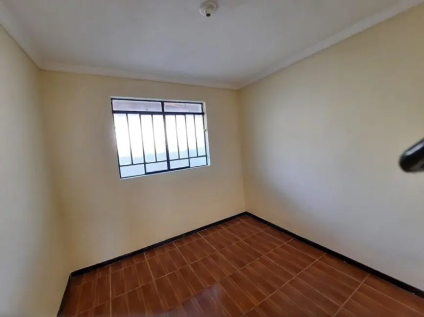 Foto 4 de Casa com 2 quartos à venda, 60m2 em Santa Mônica, Belo Horizonte - MG