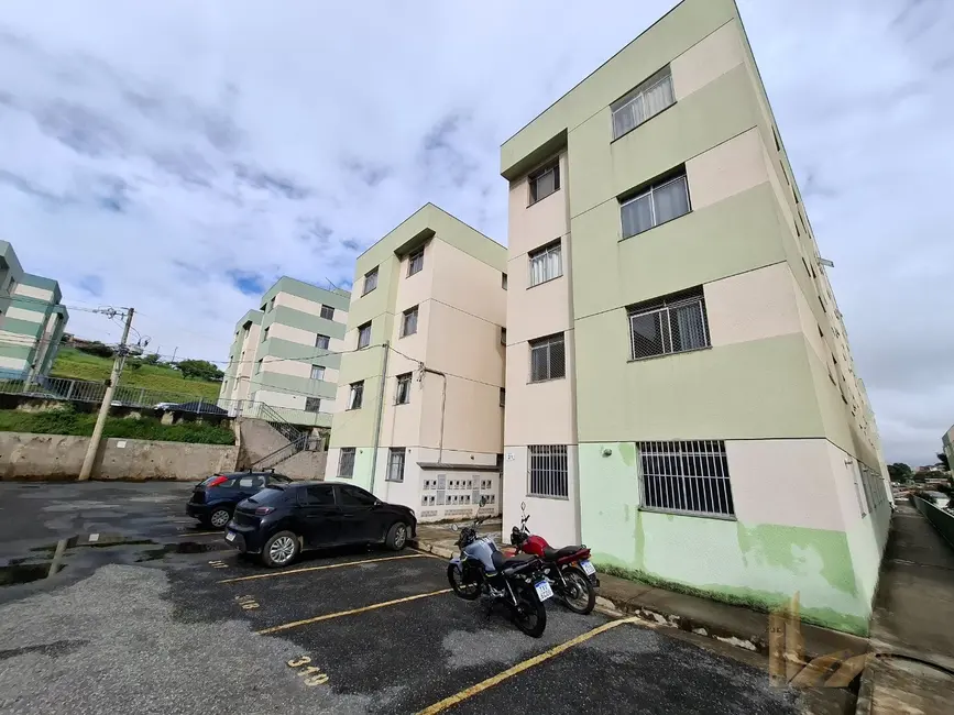 Foto 2 de Apartamento com 2 quartos à venda, 45m2 em Vespasiano - MG